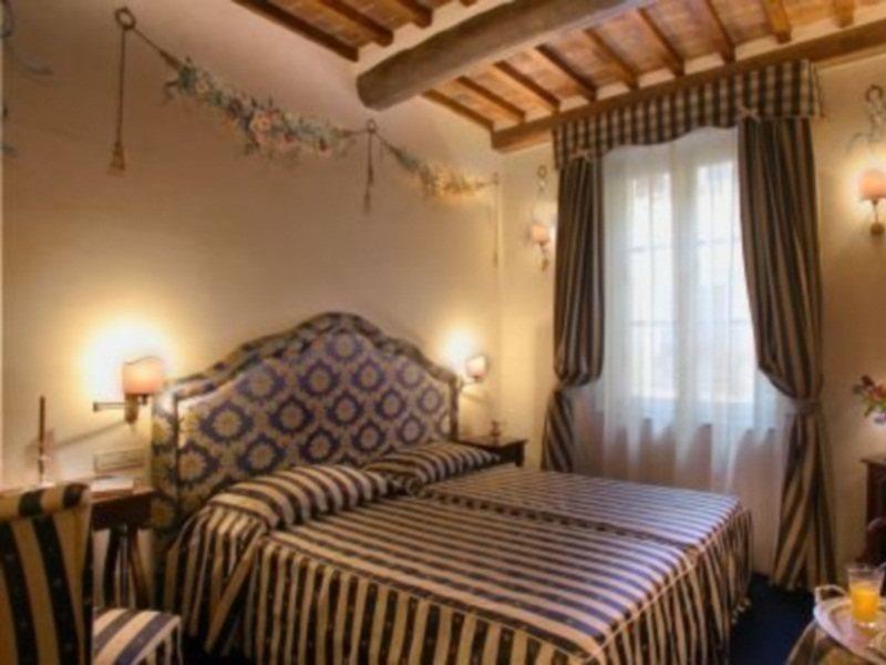 Hotel Relais Dell'Orologio Pisa Buitenkant foto